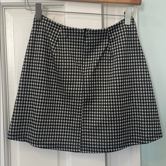 plaid checkered skirt - Picture 2 of 2